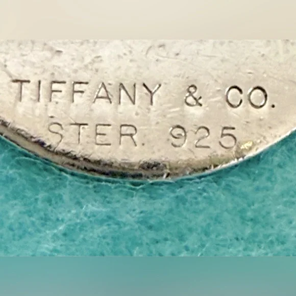 TIFFANY & Co. Round Tag Key Ring 925 Silver